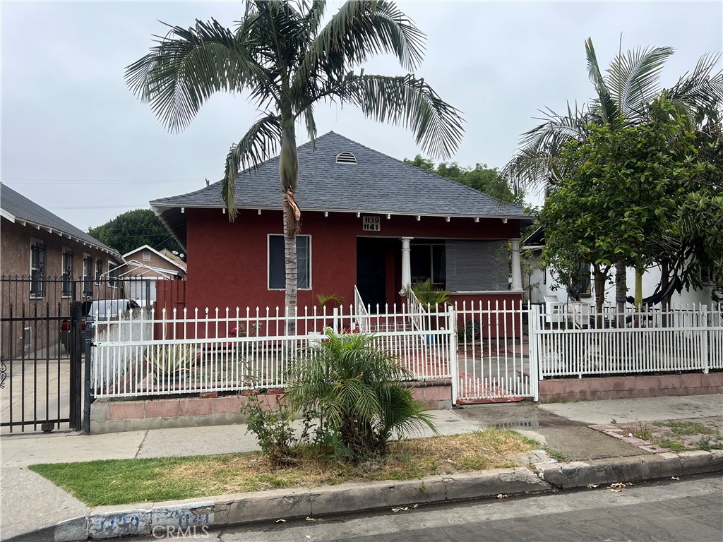 1139 E 55th Street