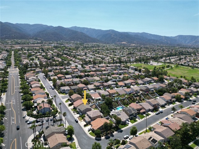 Detail Gallery Image 5 of 60 For 3348 Redport Dr, Corona,  CA 92881 - 4 Beds | 2/1 Baths