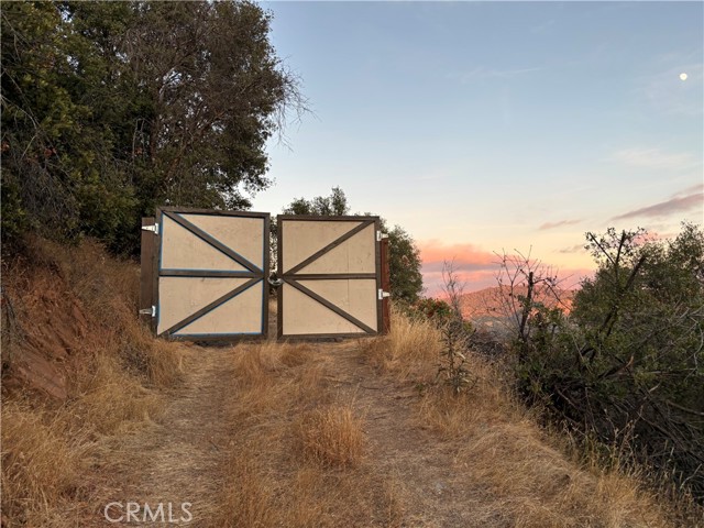 Detail Gallery Image 5 of 15 For 5119 Bumguardner Mountain Rd, Mariposa,  CA 95338 - – Beds | – Baths