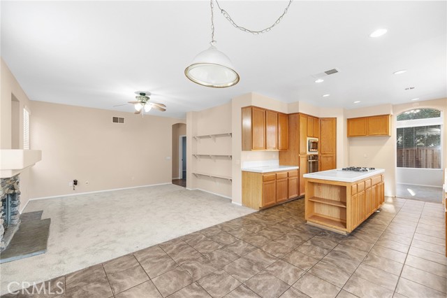 23515 Mountainside Court, Murrieta CA: https://media.crmls.org/medias/1e57ffcf-1599-4e21-b708-481010f47ba8.jpg