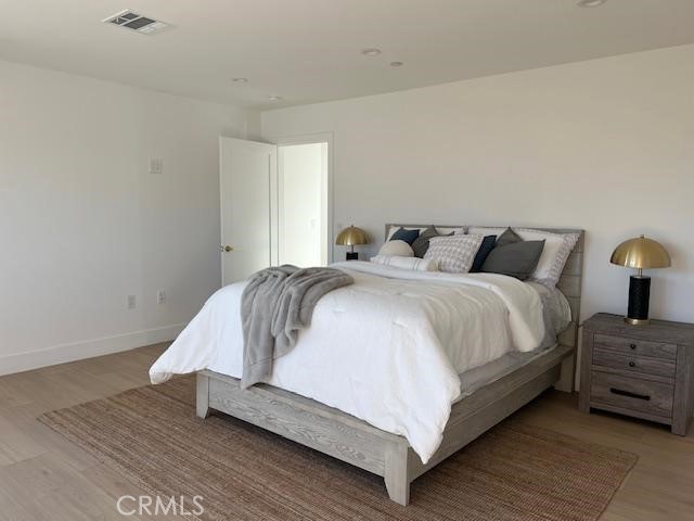 Detail Gallery Image 12 of 14 For 13369 W Celeste Pkwy, Pacoima,  CA 91331 - 3 Beds | 2/1 Baths