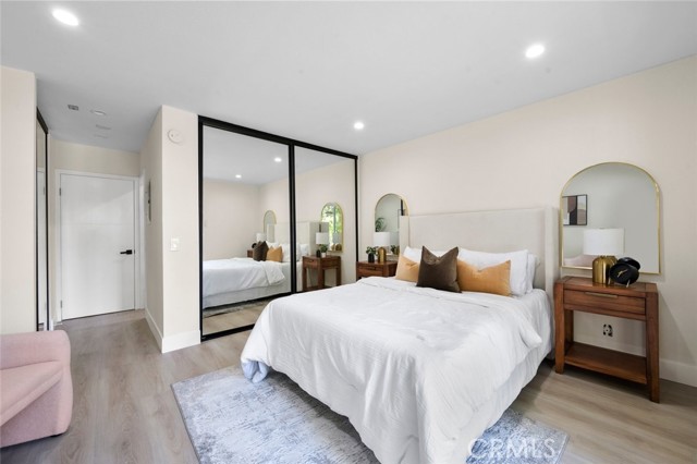 Detail Gallery Image 18 of 30 For 100 S Doheny Dr #220,  Los Angeles,  CA 90048 - 2 Beds | 2 Baths