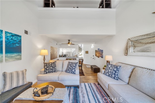 Detail Gallery Image 13 of 35 For 5146 Dorado Dr #201,  Huntington Beach,  CA 92649 - 2 Beds | 2 Baths