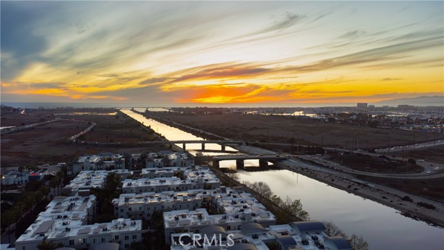 Detail Gallery Image 32 of 43 For 5350 Playa Vista Dr #19,  Playa Vista,  CA 90094 - 3 Beds | 2/1 Baths