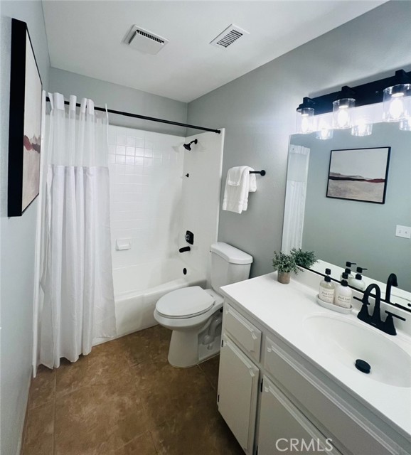 Detail Gallery Image 18 of 19 For 13330 Tamarisk Rd, Victorville,  CA 92395 - 3 Beds | 2/1 Baths