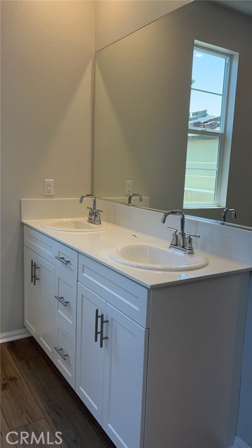 Detail Gallery Image 13 of 23 For 40718 Melrose Dr, Temecula,  CA 92591 - 4 Beds | 3 Baths