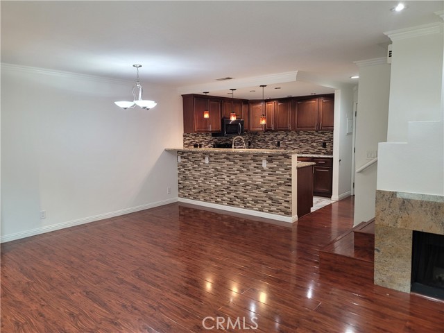 11076 Sharp Avenue, Mission Hills (San Fernando) CA: https://media.crmls.org/medias/1e5a9b75-fee0-4313-bf13-1a2fee5f1bd9.jpg