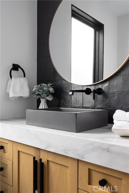 Detail Gallery Image 14 of 50 For 1313 Ocean Ave, Seal Beach,  CA 90740 - 3 Beds | 3/1 Baths