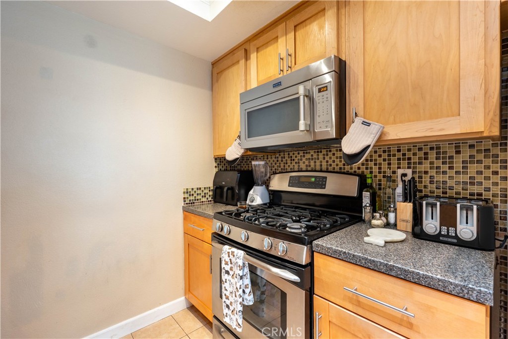 MLS #CV25090221 image #9