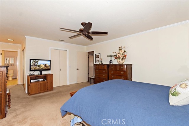 Detail Gallery Image 21 of 48 For 1590 Country Club Dr, Riverside,  CA 92506 - 4 Beds | 2/1 Baths