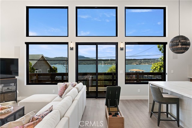 Detail Gallery Image 15 of 73 For 12630 Lakeshore Dr, Clearlake,  CA 95422 - 3 Beds | 3 Baths