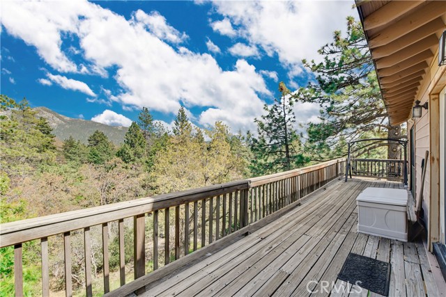 Detail Gallery Image 1 of 46 For 24883 Ponderosa Dr, Idyllwild,  CA 92549 - 5 Beds | 3 Baths