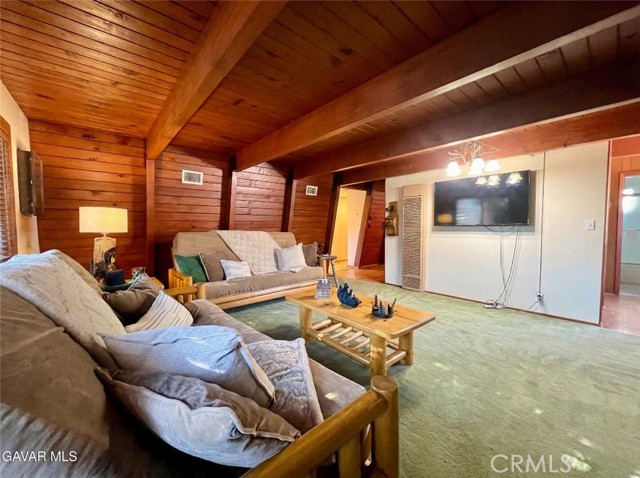 Detail Gallery Image 23 of 43 For 1027 Pine Mountain, Big Bear City,  CA 92314 - 3 Beds | 2/1 Baths