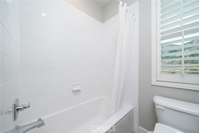 Detail Gallery Image 40 of 67 For 614 E Camellia Way, Azusa,  CA 91702 - 5 Beds | 4/1 Baths