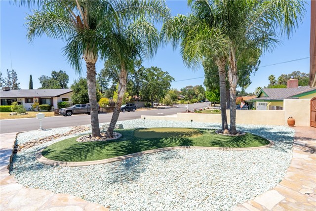 1002 Par Avenue, Paso Robles CA: https://media.crmls.org/medias/1e5d1cd8-3efe-4549-bd56-e7cbdd426c08.jpg