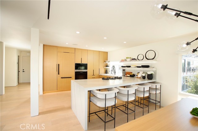 3863 Sherwood Place, Sherman Oaks CA: https://media.crmls.org/medias/1e5d30e9-0544-403c-bbf0-cb8fa439162a.jpg
