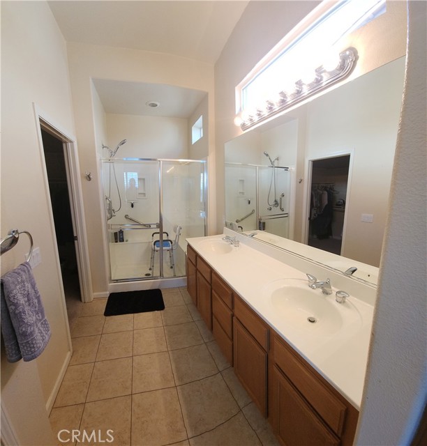 Detail Gallery Image 10 of 49 For 24668 Littlehorn Dr, Corona,  CA 92883 - 2 Beds | 2 Baths