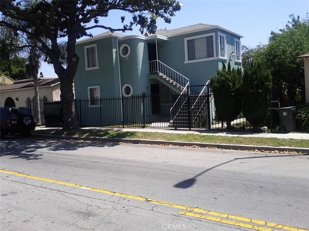 1940 Magnolia Avenue, Long Beach, CA 90806