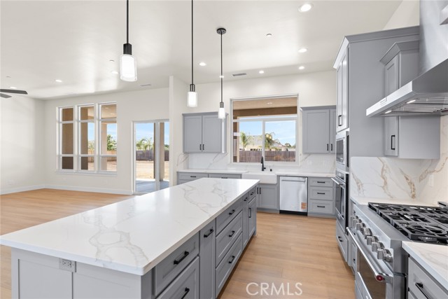 5035 San Juanico Drive, Chico CA: https://media.crmls.org/medias/1e5d7b84-299f-44df-a448-9dca89fa038a.jpg