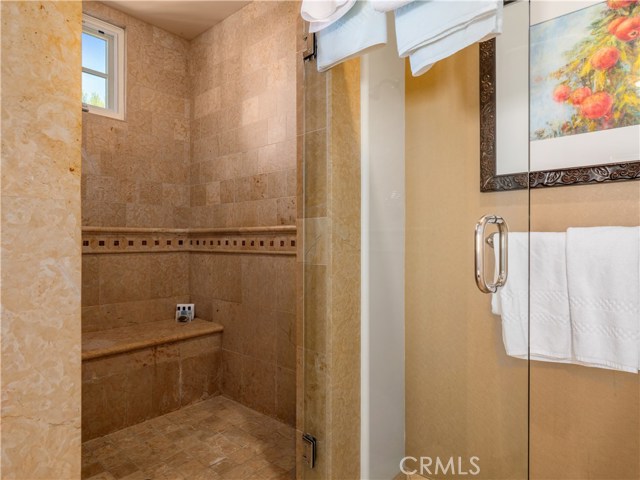 Separate tile shower