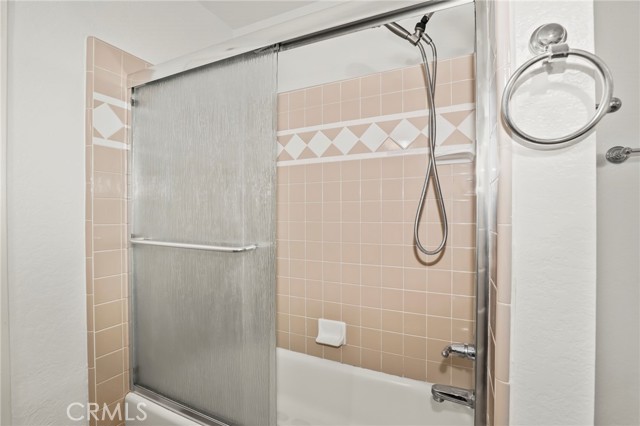 Detail Gallery Image 20 of 41 For 10201 Mason Ave #19,  Chatsworth,  CA 91311 - 2 Beds | 2/1 Baths