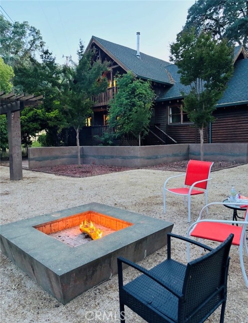 Image 6 of 9 For 1001 Louis Way