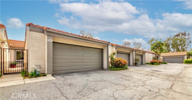 11449 Tampa Avenue, Porter Ranch CA: https://media.crmls.org/medias/1e5f3805-c868-4427-8daa-d8f3030a67f3.jpg