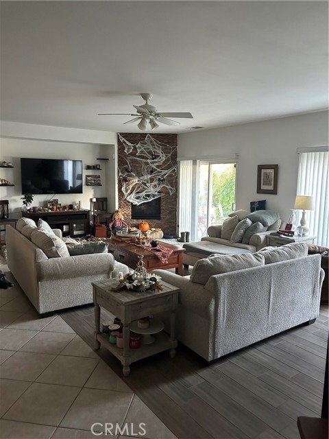 Detail Gallery Image 7 of 9 For 9656 Spyglass Ave, Desert Hot Springs,  CA 92240 - 3 Beds | 3 Baths