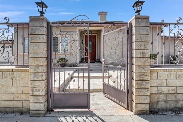 5 Bed Home for Sale in Sun Valley, California