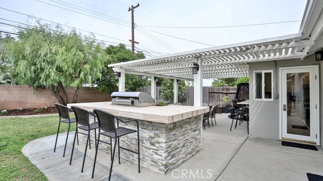 22941 Belquest Drive, Lake Forest CA: https://media.crmls.org/medias/1e61a41c-c330-4fdb-b3d6-36be46b7d80d.jpg