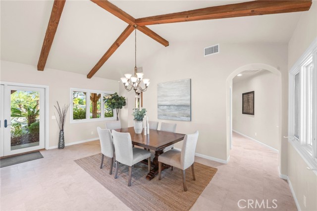 Detail Gallery Image 8 of 74 For 39190 Corte Venture, Temecula,  CA 92592 - 6 Beds | 5/1 Baths