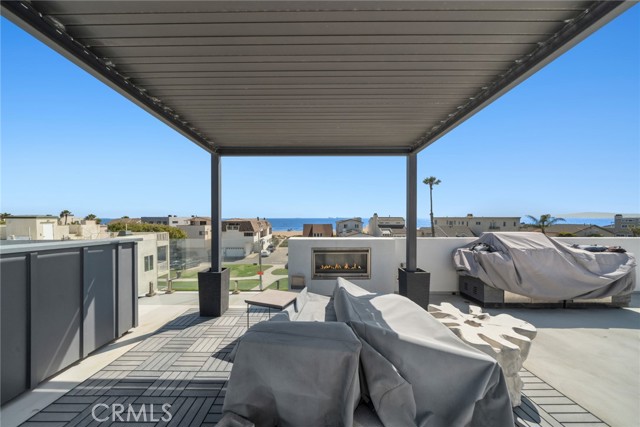 16891 11th Street, Sunset Beach CA: https://media.crmls.org/medias/1e61f6bb-2fcd-49a3-b304-127b748a3af8.jpg