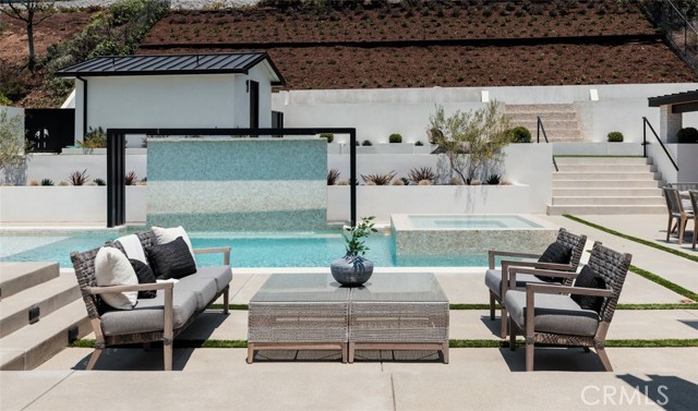 Detail Gallery Image 50 of 72 For 919 Sandcastle R, Corona Del Mar,  CA 92625 - 5 Beds | 4 Baths