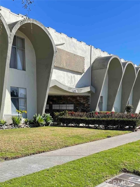 Front Image Thumbnail for CRPW26087987