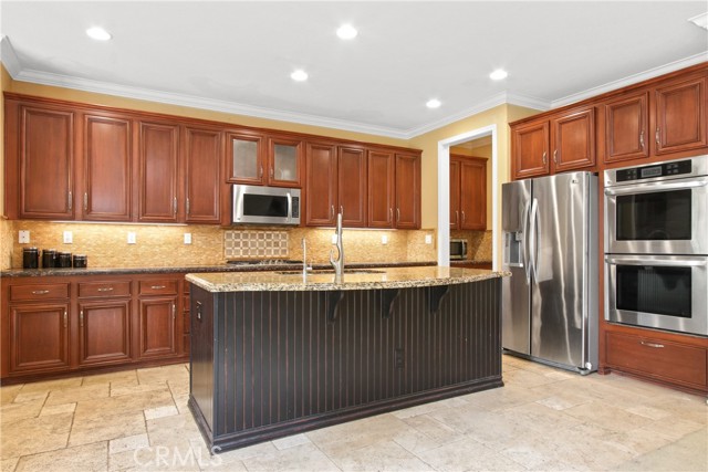 Detail Gallery Image 9 of 35 For 823 Canterbury Lane, San Dimas,  CA 91773 - 4 Beds | 3 Baths