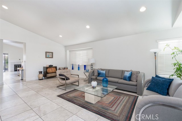 Image 3 for 10887 Sonora Ave, Rancho Cucamonga, CA 91701