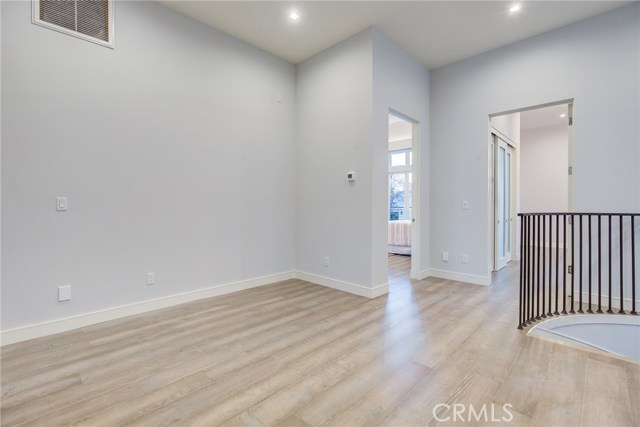 206 Juanita Avenue, Redondo Beach, California 90277, 4 Bedrooms Bedrooms, ,3 BathroomsBathrooms,Residential,Sold,Juanita,PV20030908