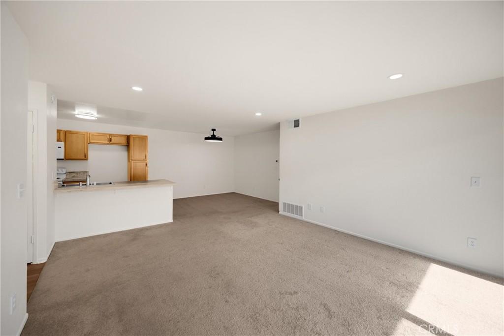 MLS #PW25132139 img 2