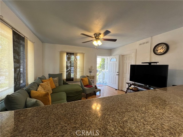 Detail Gallery Image 14 of 23 For 1610 E 59th St, Long Beach,  CA 90805 - 3 Beds | 1 Baths