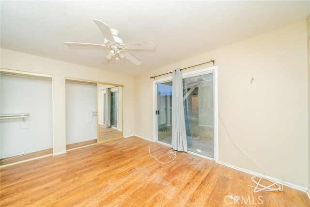 43639 Persimmons Lane, Hemet CA: https://media.crmls.org/medias/1e65ae0f-975e-4210-8597-60b424c7b54a.jpg