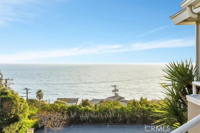 21701 Wesley Drive # B, Laguna Beach, California 92651, 2 Bedrooms Bedrooms, ,1 BathroomBathrooms,Residential Lease,For Rent,21701 Wesley Drive # B,CROC24164595