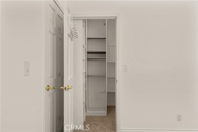 Detail Gallery Image 26 of 66 For 406 N Fairview, Burbank,  CA 91505 - 5 Beds | 4/1 Baths