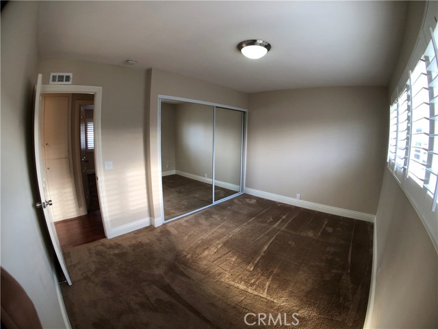 Detail Gallery Image 7 of 11 For 19572 Constellation Ln, Huntington Beach,  CA 92646 - 3 Beds | 2 Baths