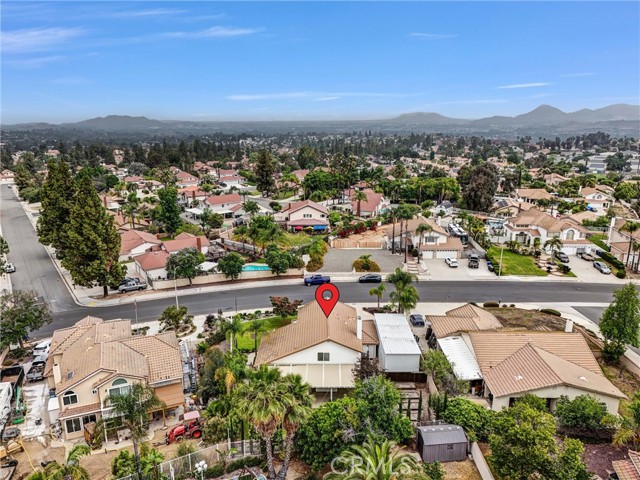 1070 Cannon Road, Riverside CA: https://media.crmls.org/medias/1e672dae-a6d8-4c90-8c50-a5f9dcaebec6.jpg