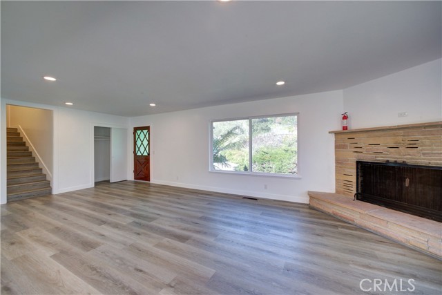 Detail Gallery Image 6 of 75 For 1550 Main St, Cambria,  CA 93428 - 7 Beds | 5/1 Baths