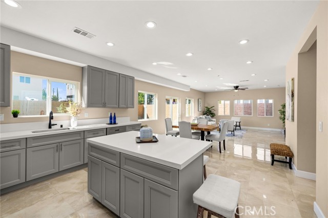 566 N Marvin, San Bernardino CA: https://media.crmls.org/medias/1e6788f9-a95c-45d3-b328-63568d9361cf.jpg