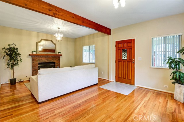 2364 6th Street, La Verne CA: https://media.crmls.org/medias/1e67a575-e4c6-451a-901c-64e0f7e3bd18.jpg