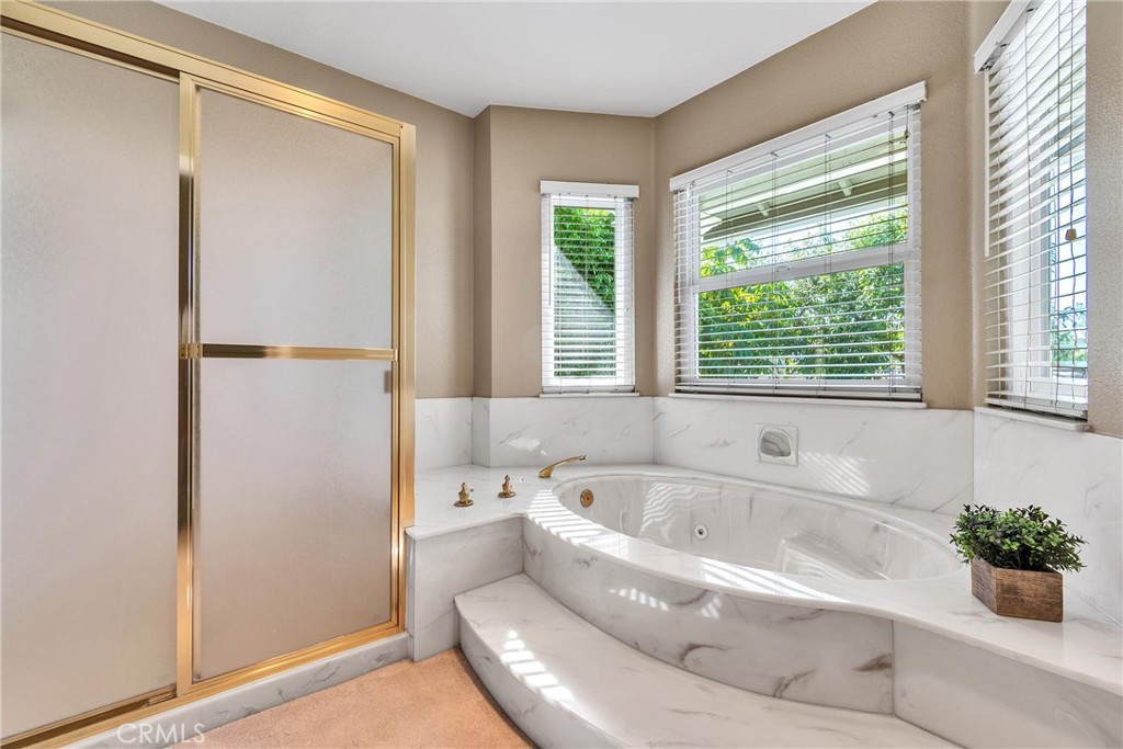 1e68d030 D806 4aef 9d62 350a573cce48