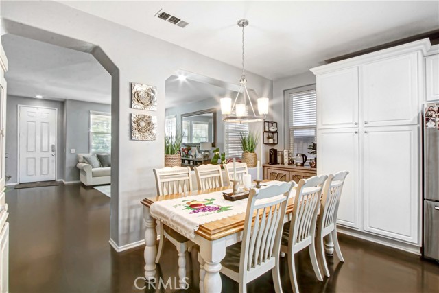 Detail Gallery Image 5 of 20 For 3310 Treehouse, Perris,  CA 92571 - 3 Beds | 2 Baths