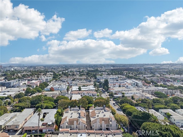 Detail Gallery Image 42 of 43 For 2909 Arizona Ave #3,  Santa Monica,  CA 90404 - 3 Beds | 2/1 Baths